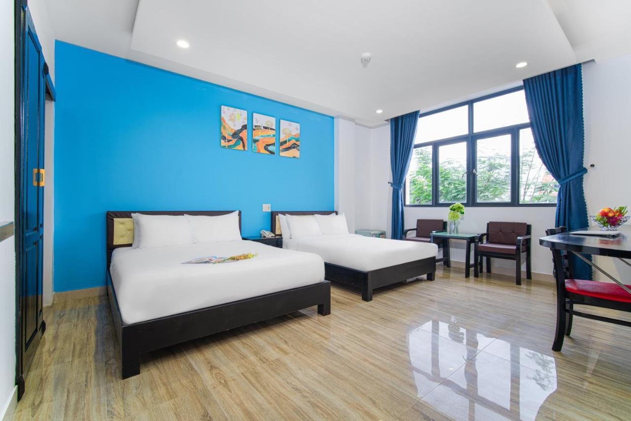 La Maison Danang Beach Hotel Extérieur photo