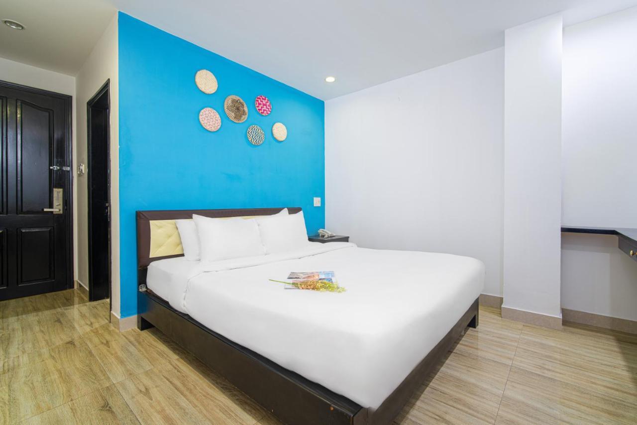 La Maison Danang Beach Hotel Extérieur photo