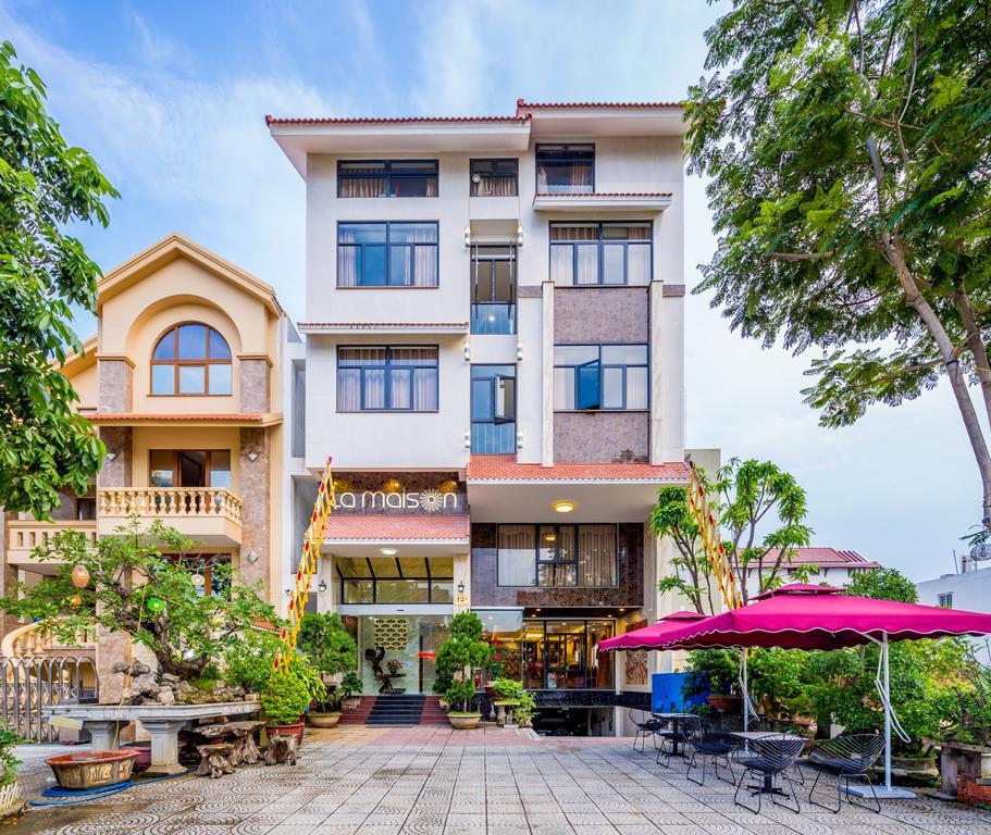 La Maison Danang Beach Hotel Extérieur photo